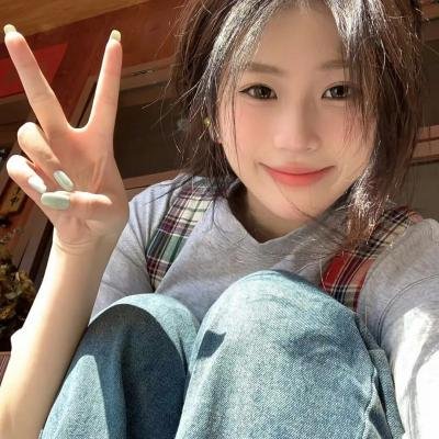 麻辣老师1这个女生有点冷